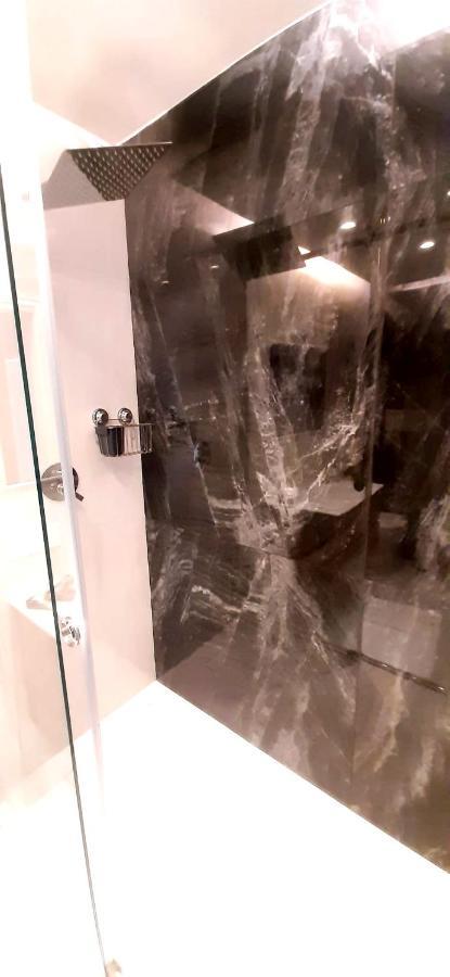 פלרמו Massimo Luxury Rooms מראה חיצוני תמונה